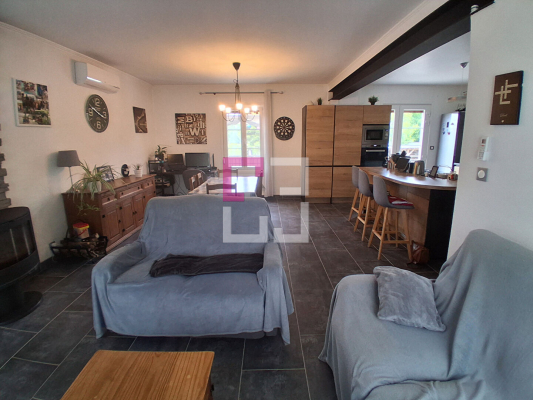 
Maison Rougeries 6 pièce(s) 114.51 m2
