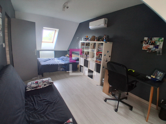 
Maison Rougeries 6 pièce(s) 114.51 m2
