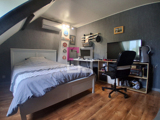 
Maison Rougeries 6 pièce(s) 114.51 m2
