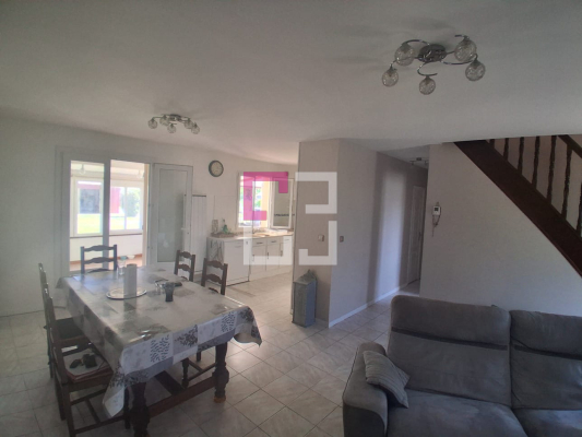 
Maison Tavaux Et Pontsericourt 8 pièce(s) 129 m2
