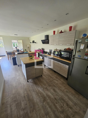 
Maison Sissy 8 pièce(s) 156 m2
