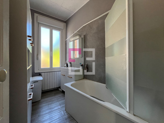 
Maison Ham 6 pièce(s) - 4 chambres
