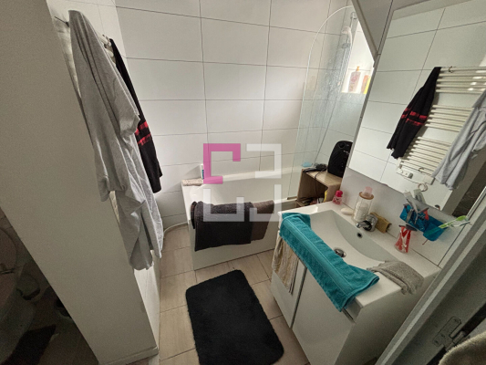 
Appartement Guise  2 pièce(s) 75 m2

