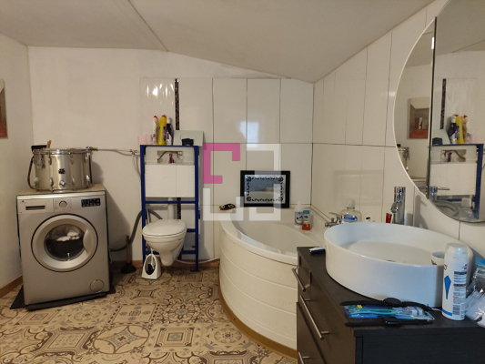 
Maison Bohain En Vermandois 8 pièce(s) 205 m2
