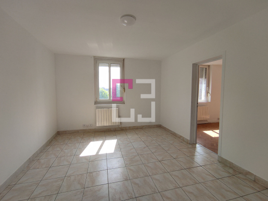 
Immeuble Bohain En Vermandois 31 pièce(s) 520 m2

