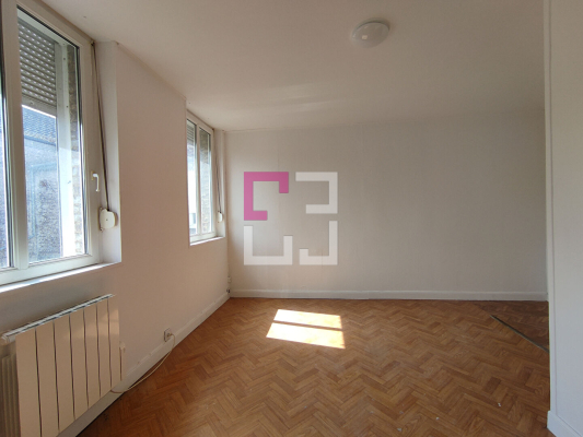 
Immeuble Bohain En Vermandois 31 pièce(s) 520 m2
