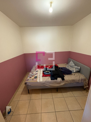 
Immeuble Saint Quentin 9 pièce(s) 220 m2
