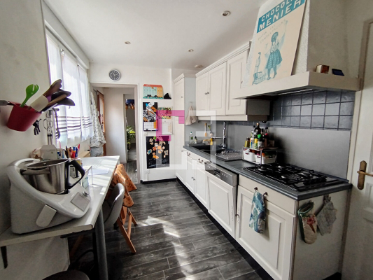 
Maison semi-mitoyenne SAINT QUENTIN 4 pièces 106 m²
