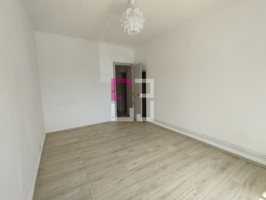 Appartement GUISE 4 pièces 97 m²