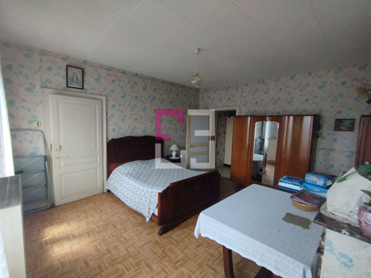 
Maison Saint Michel 5 pièce(s) 144 m2
