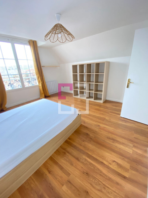 
A LOUER - APPARTEMENT MEUBLE NOYON
