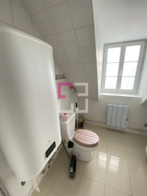 
A LOUER - APPARTEMENT MEUBLE NOYON
