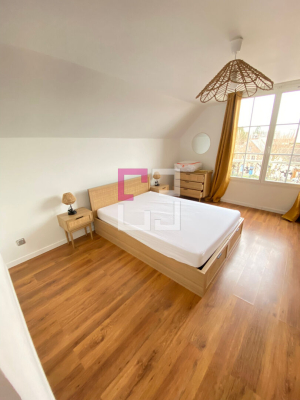 
A LOUER - APPARTEMENT MEUBLÉ NOYON
