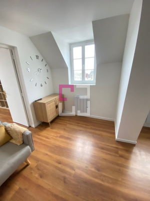 
A LOUER - APPARTEMENT MEUBLÉ NOYON
