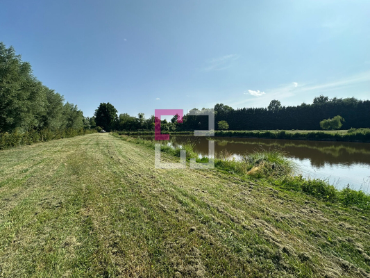
Terrain de loisirs Ham 19675m2
