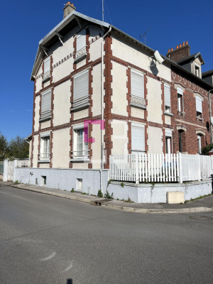 
Maison Tergnier 6 pièce(s) 140 m2
