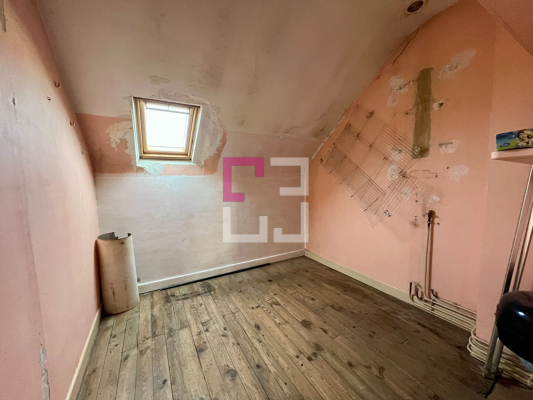 
Maison Tergnier 6 pièce(s) 140 m2
