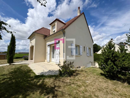 
Maison Vivaise 6 pièce(s) 140 m2
