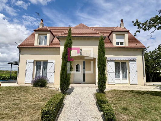 
Maison Vivaise 6 pièce(s) 140 m2
