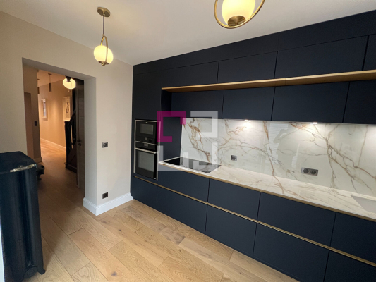 
Maison Saint Quentin 7 pièce(s) 170 m2
