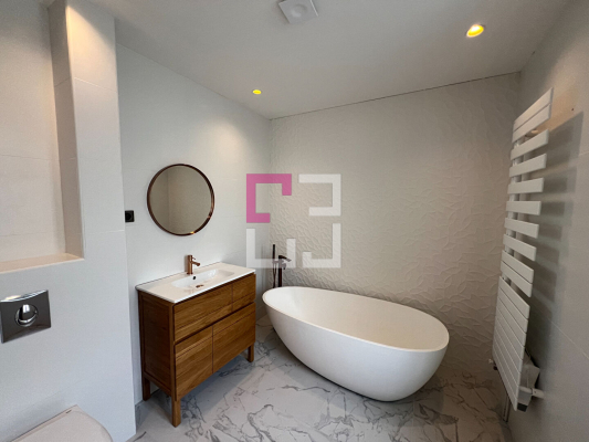 
Maison Saint Quentin 7 pièce(s) 170 m2
