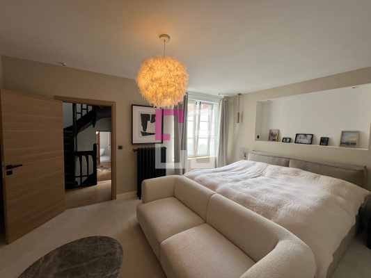 
Maison Saint Quentin 7 pièce(s) 170 m2
