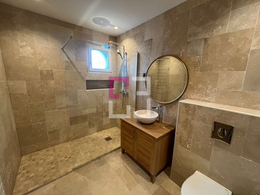 
Maison Saint Quentin 7 pièce(s) 170 m2
