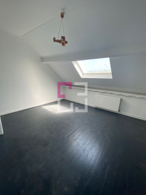 
APPARTEMENT EN  DUPLEX
