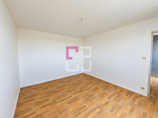 
Maison Chatillon Les Sons 5 pièce(s) 130.40 m2
