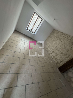 
Maison Villeselve 3 pièce(s) 170 m2
