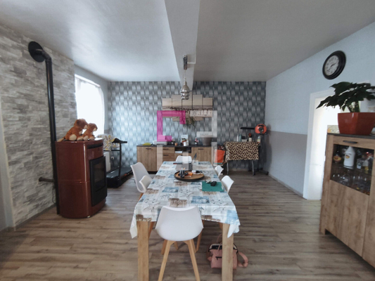 
Maison Vaux Andigny 5 pièce(s) 133 m2
