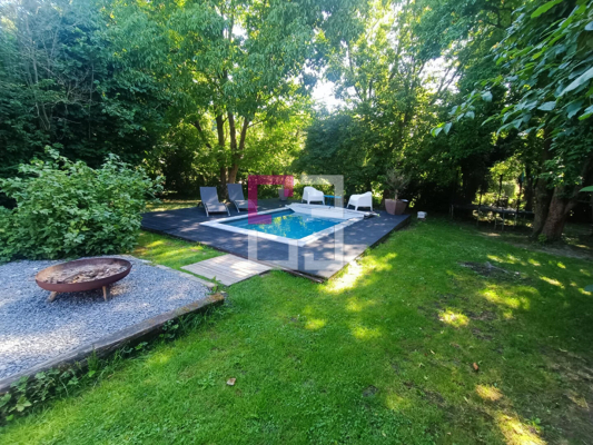 
Maison Sorbais 14 pièce(s) 296.29 m2
