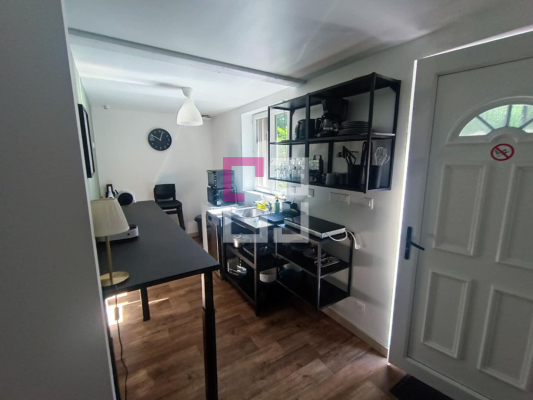 
Maison Sorbais 14 pièce(s) 296.29 m2
