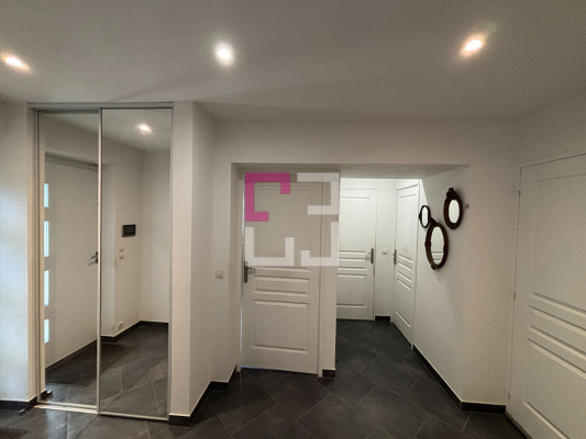 
Maison Marly Gomont 8 pièce(s) 215 m2
