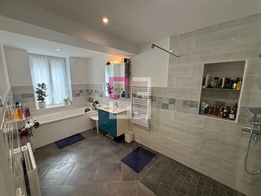 
Maison Marly Gomont 8 pièce(s) 215 m2
