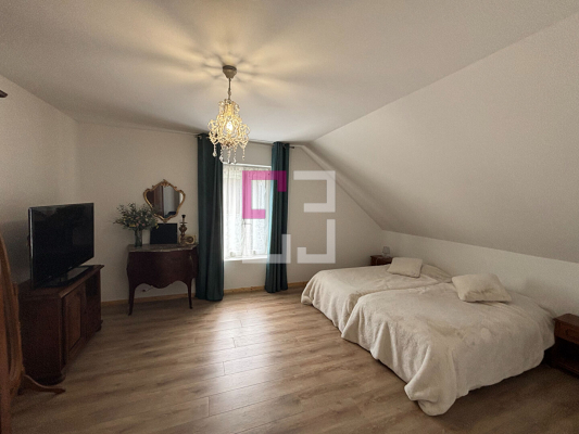 
Maison Marly Gomont 8 pièce(s) 215 m2
