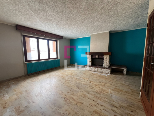 
Maison Assis Sur Serre 6 pièce(s) 160 m2
