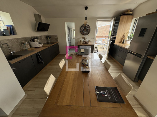 
Maison Neuville Saint Amand 4 pièce(s) 92 m2
