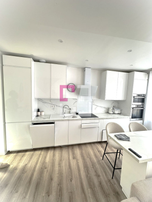 
A louer - Appartement T3 avec balcon rénové à neuf
