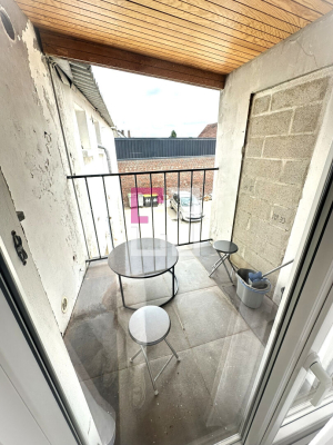 
A louer - Appartement T3 avec balcon rénové à neuf
