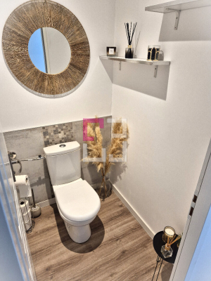 
A louer - Appartement T3 avec balcon rénové à neuf
