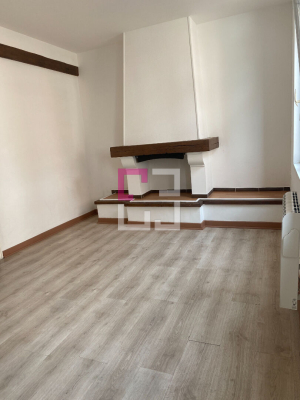 
Immeuble Saint Quentin 6 pièce(s) 130 m2
