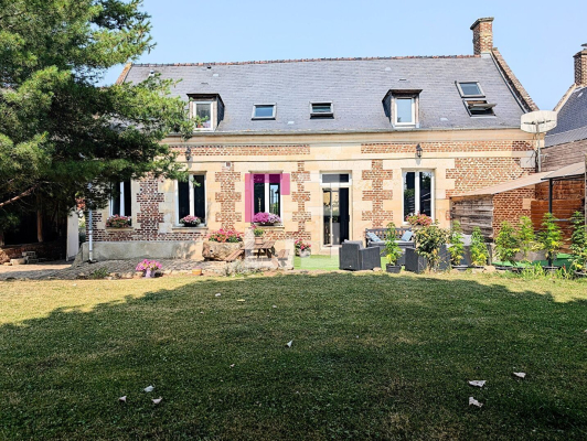 
Maison Guiscard 5 pièce(s) 111 m2
