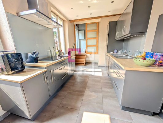 
Maison Guiscard 5 pièce(s) 111 m2
