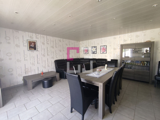 
Maison Mennevret 5 pièce(s) 100 m2
