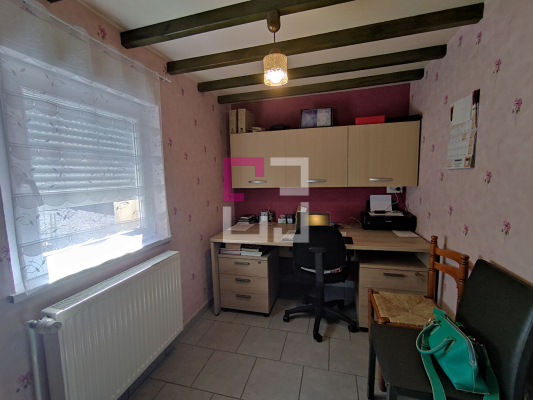 
Maison Mennevret 5 pièce(s) 100 m2
