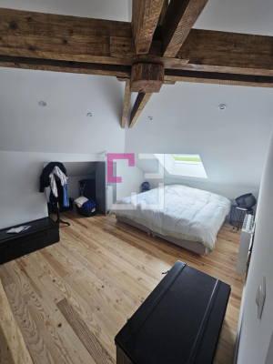 
Maison Pontruet 9 pièce(s) 220 m2
