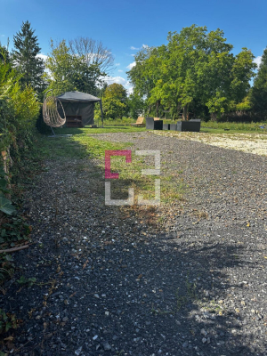 
Maison Pontruet 9 pièce(s) 220 m2
