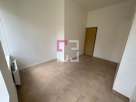 
Appartement Rez-de-chaussée Guise 2 pièce(s) 49 m2
