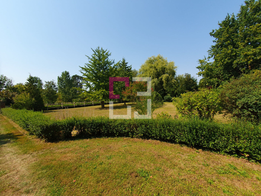 
Maison Ribemont 8 pièce(s) 210 m2
